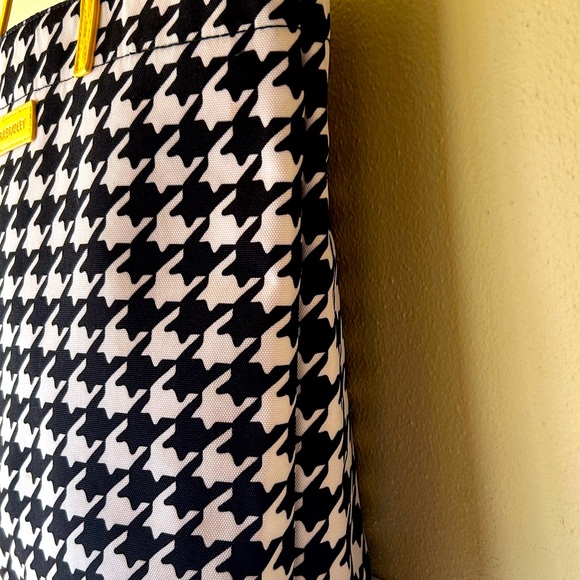 Vera Bradley Hello Yellow Houndstooth Tote Bag - Picture 6 of 10